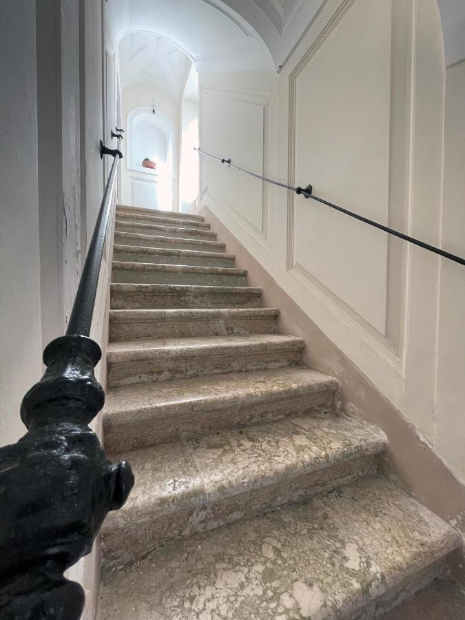 Diverso Apartment Caiazzo Екстер'єр фото